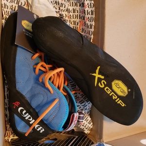 Brand New Cypher Sentinel 38 Rock climbing shoes